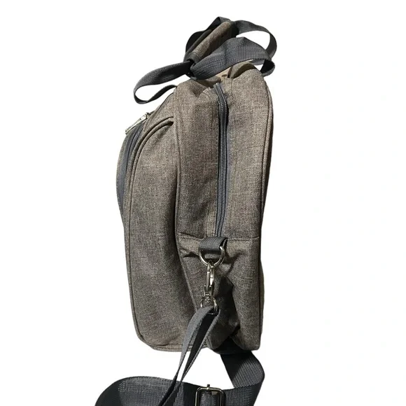 NWOT California Picnic All-in-One Shoulder Insulated Bag 4-Piece Cutlery Cheese! - Picture 9 of 15